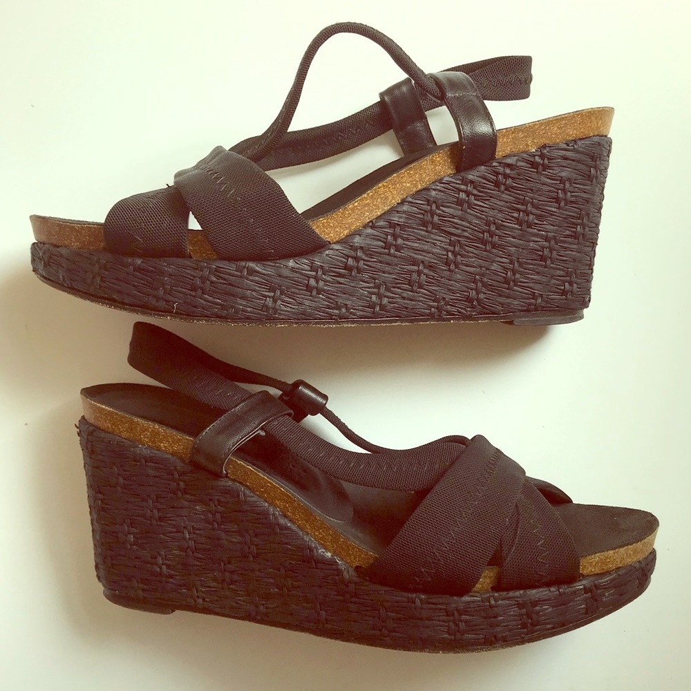 Donald J Pliner Black Wedge Sandals Stretch straps